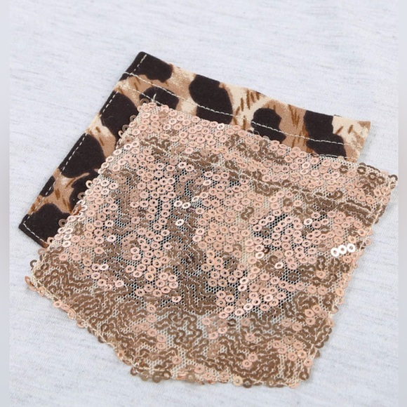 Leopard Print Accent Short Sleeve Tee - Picture 5 of 9